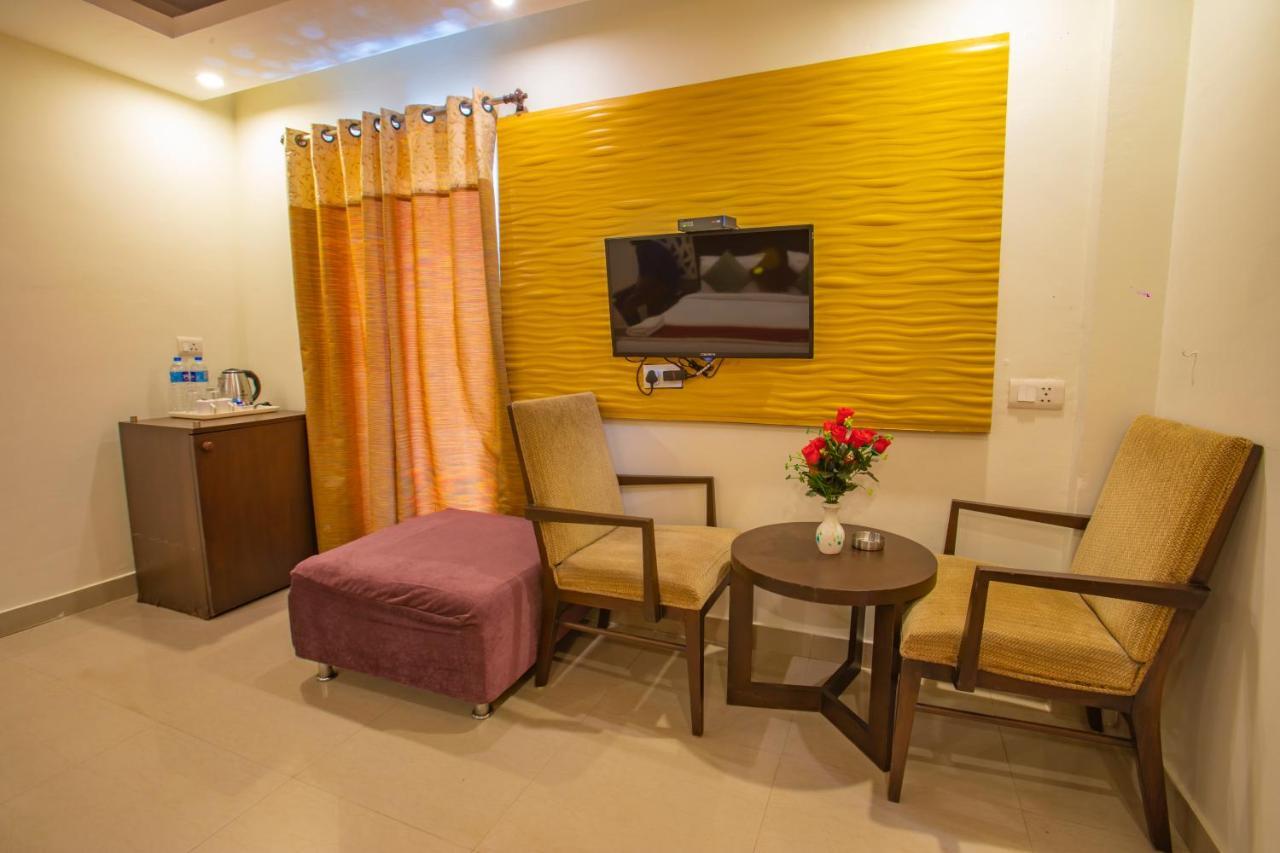 Nitya Resort, Calangute Exterior photo